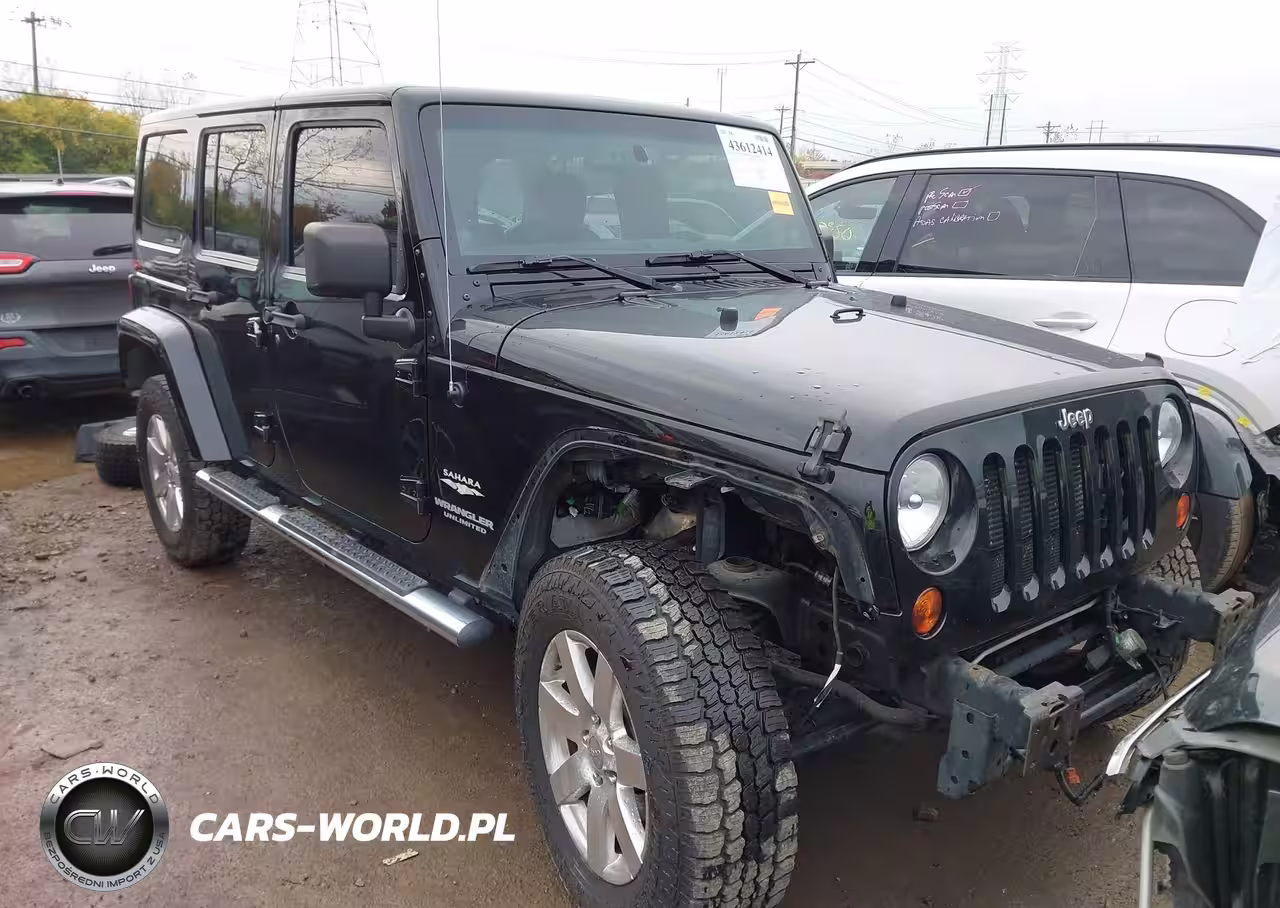 2013 Jeep Wrangler Unlimited Sahara