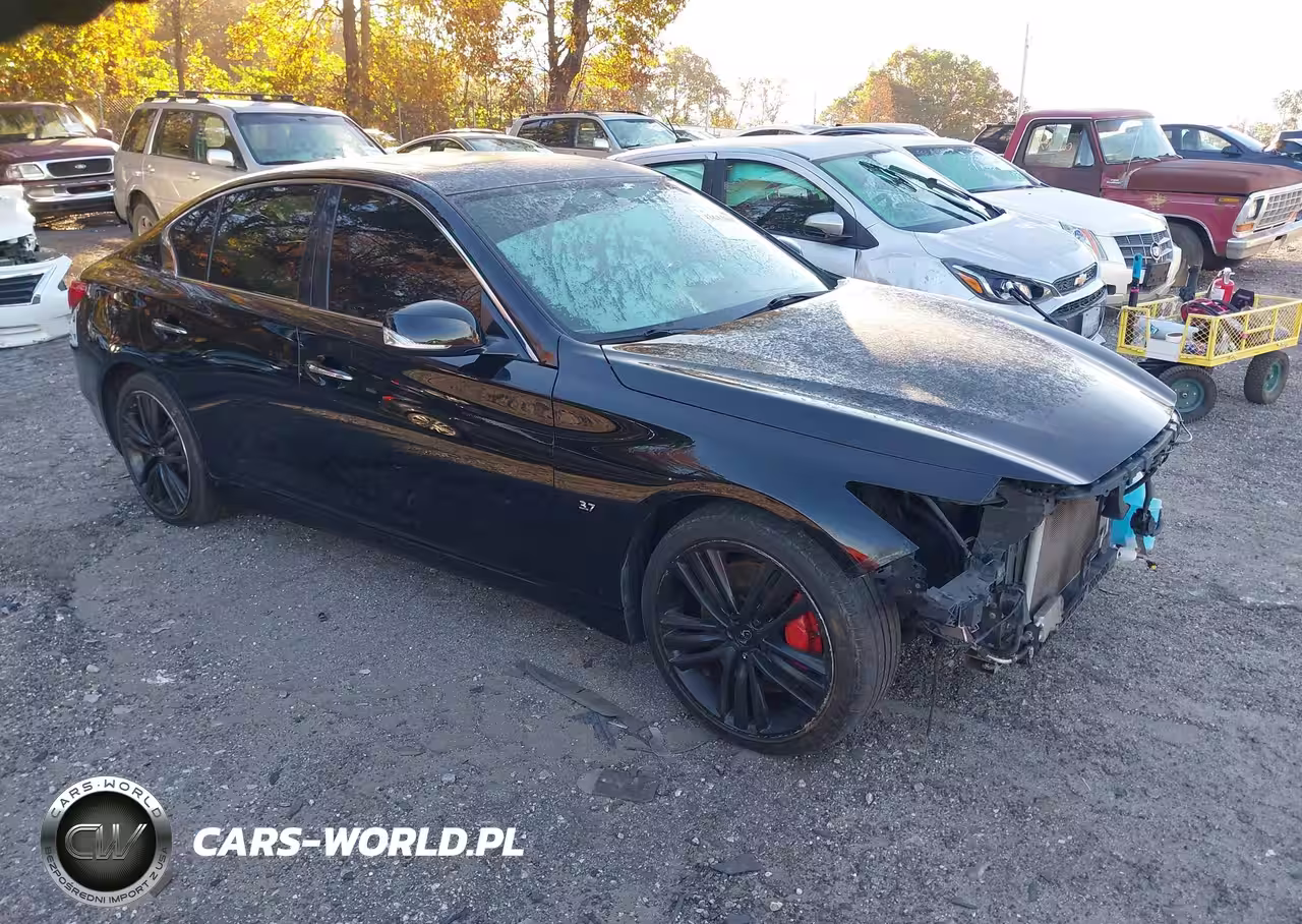 2015 Infiniti Q50 Sport