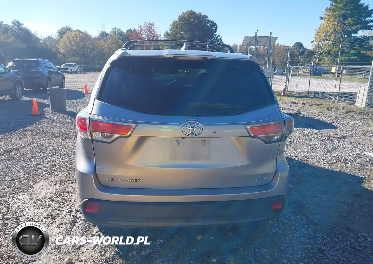 2016 Toyota Highlander Xle VIN:5TDKKRFH8GS506428 - 17