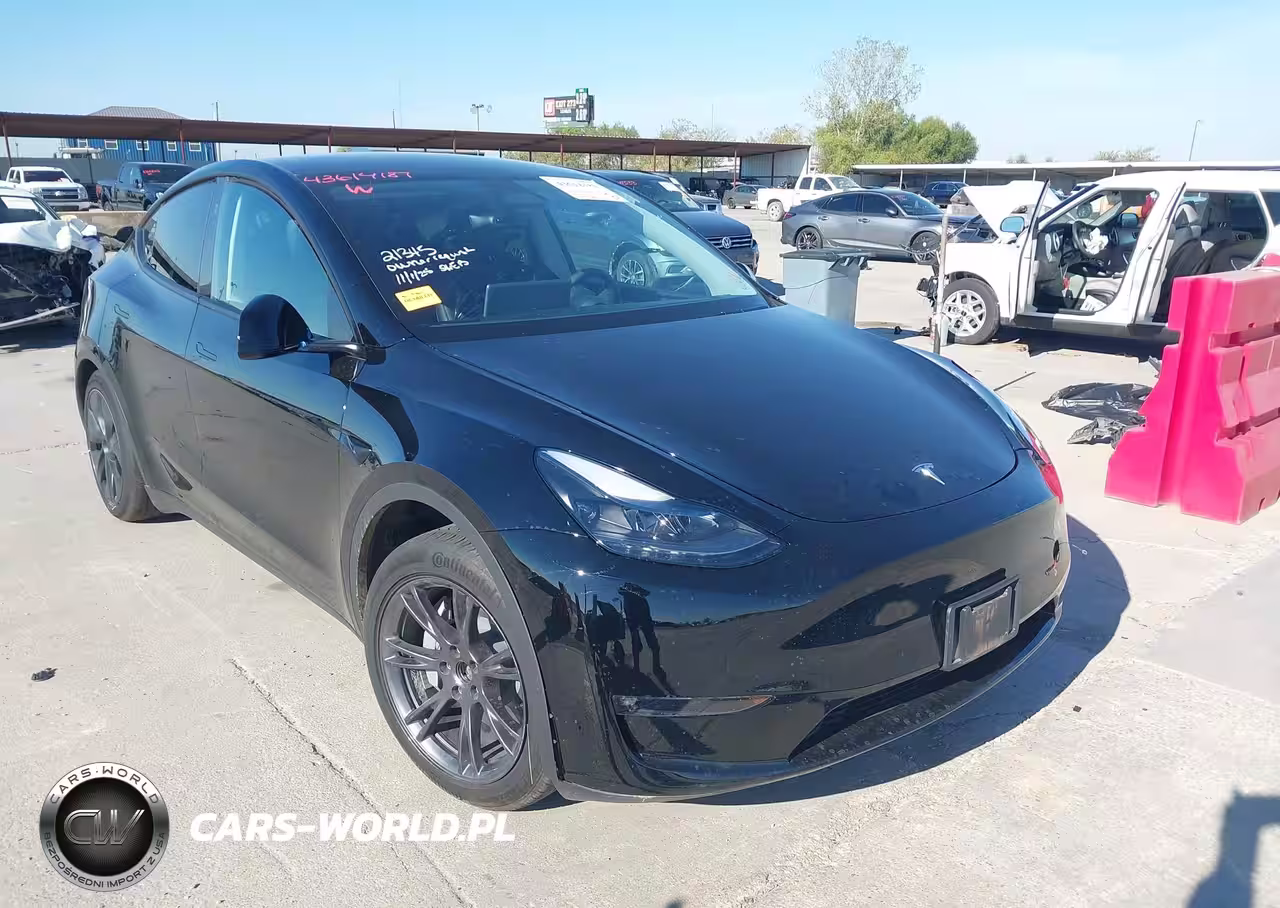 2024 Tesla Model Y Long Range Dual Motor All-Wheel Drive