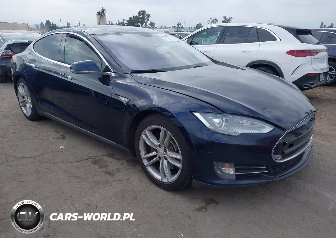 2013 Tesla Model S