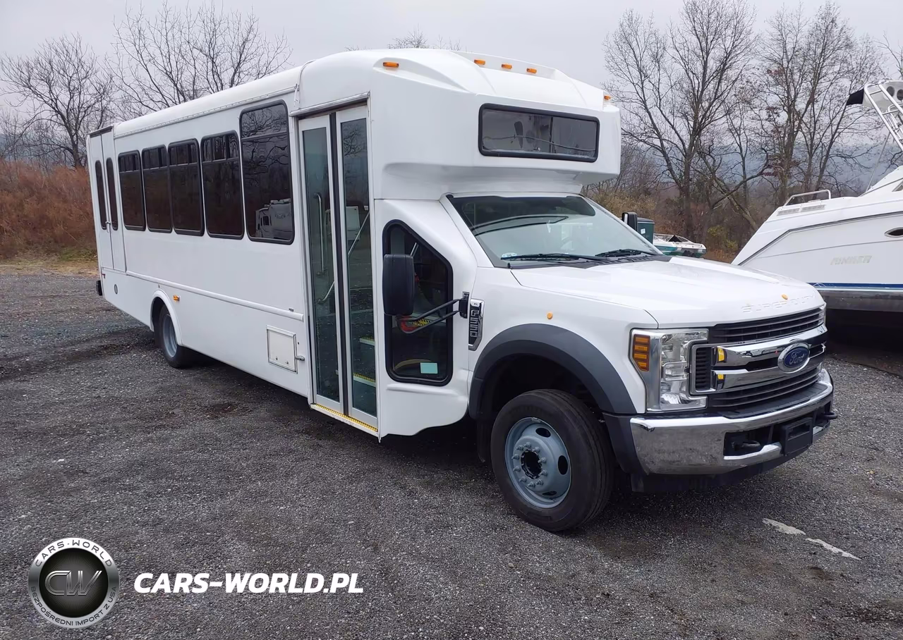 2019 Ford F-550 Chassis Xl