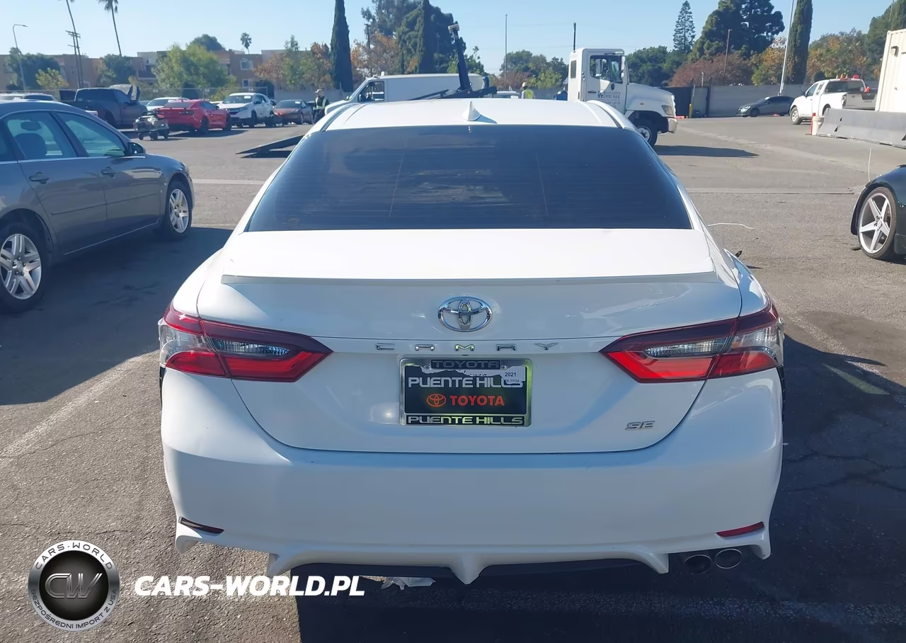 2021 Toyota Camry Se VIN:4T1G11AK5MU426018 - 16