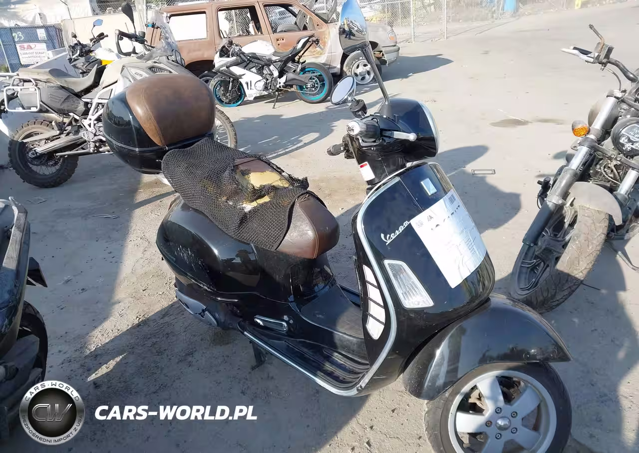 2004 Vespa Granturismo 200