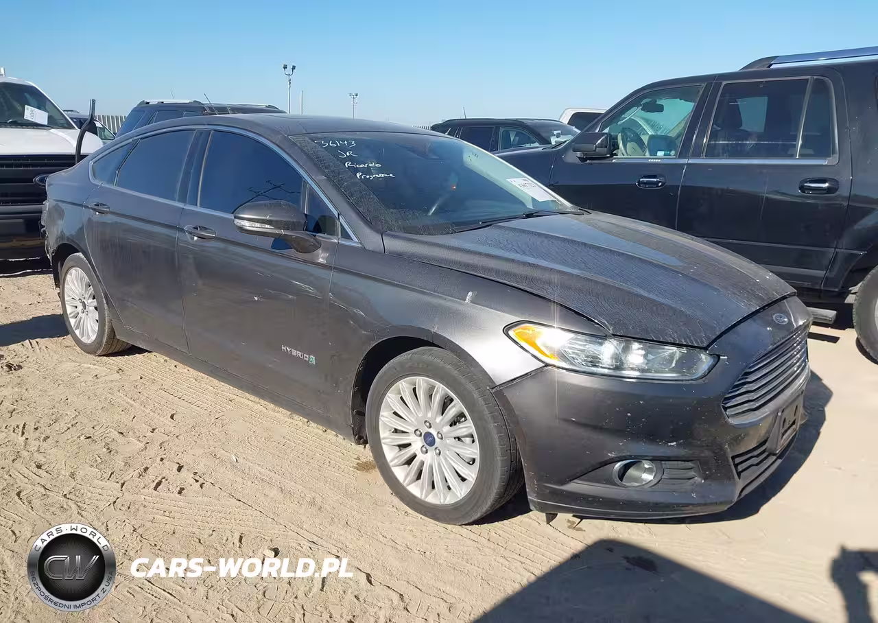 2016 Ford Fusion Hybrid Se
