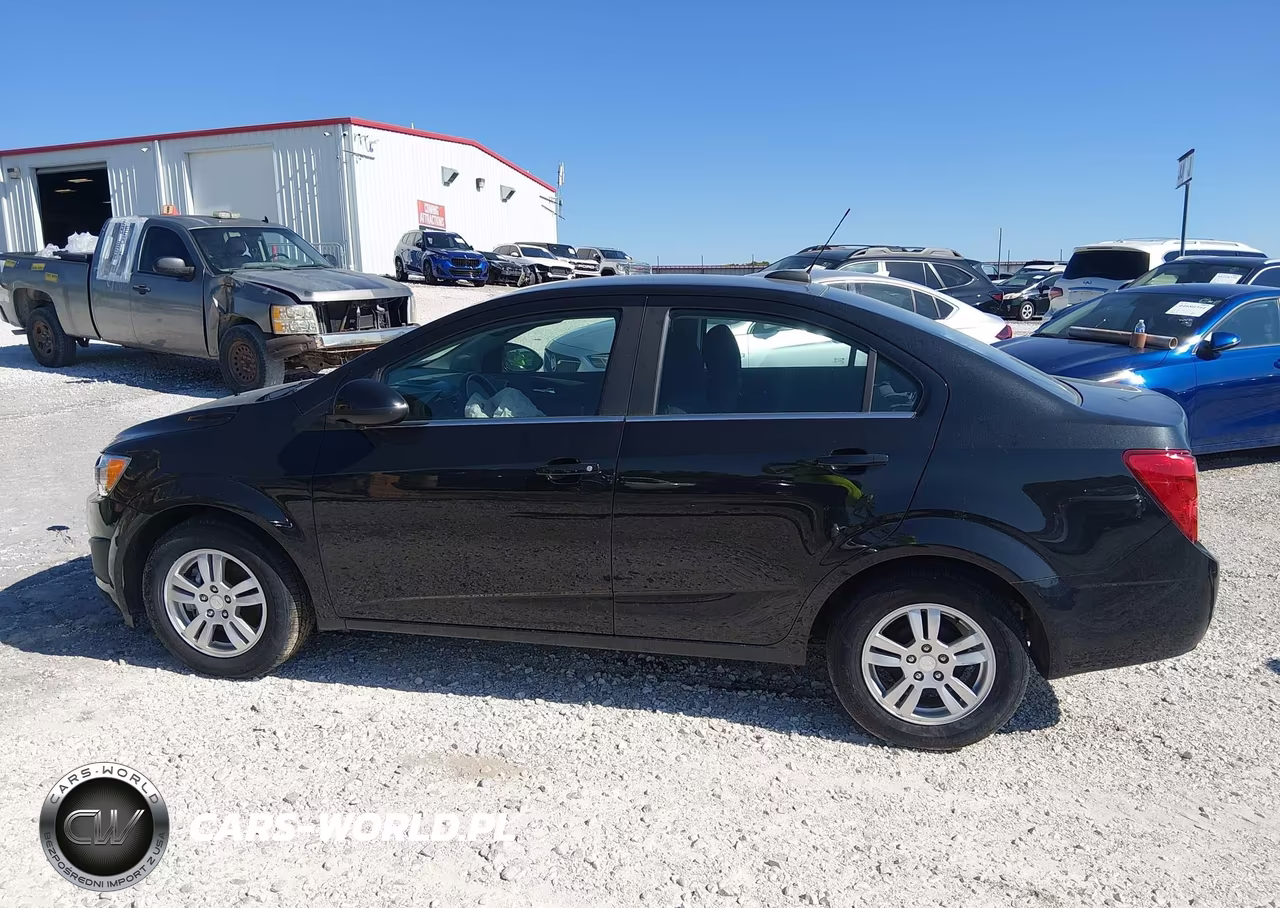 2015 Chevrolet Sonic Lt Auto VIN:1G1JC5SH6F4158199 - 14