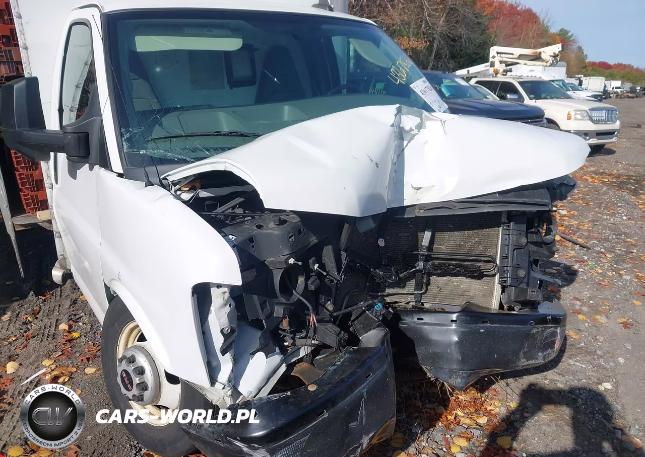 2016 GMC Savana Cutaway 3500 VIN:1GD37TCG1G1323671 - 11