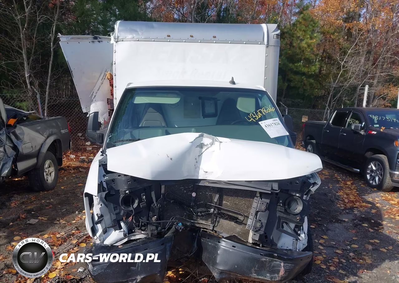 2016 GMC Savana Cutaway 3500 VIN:1GD37TCG1G1323671 - 12