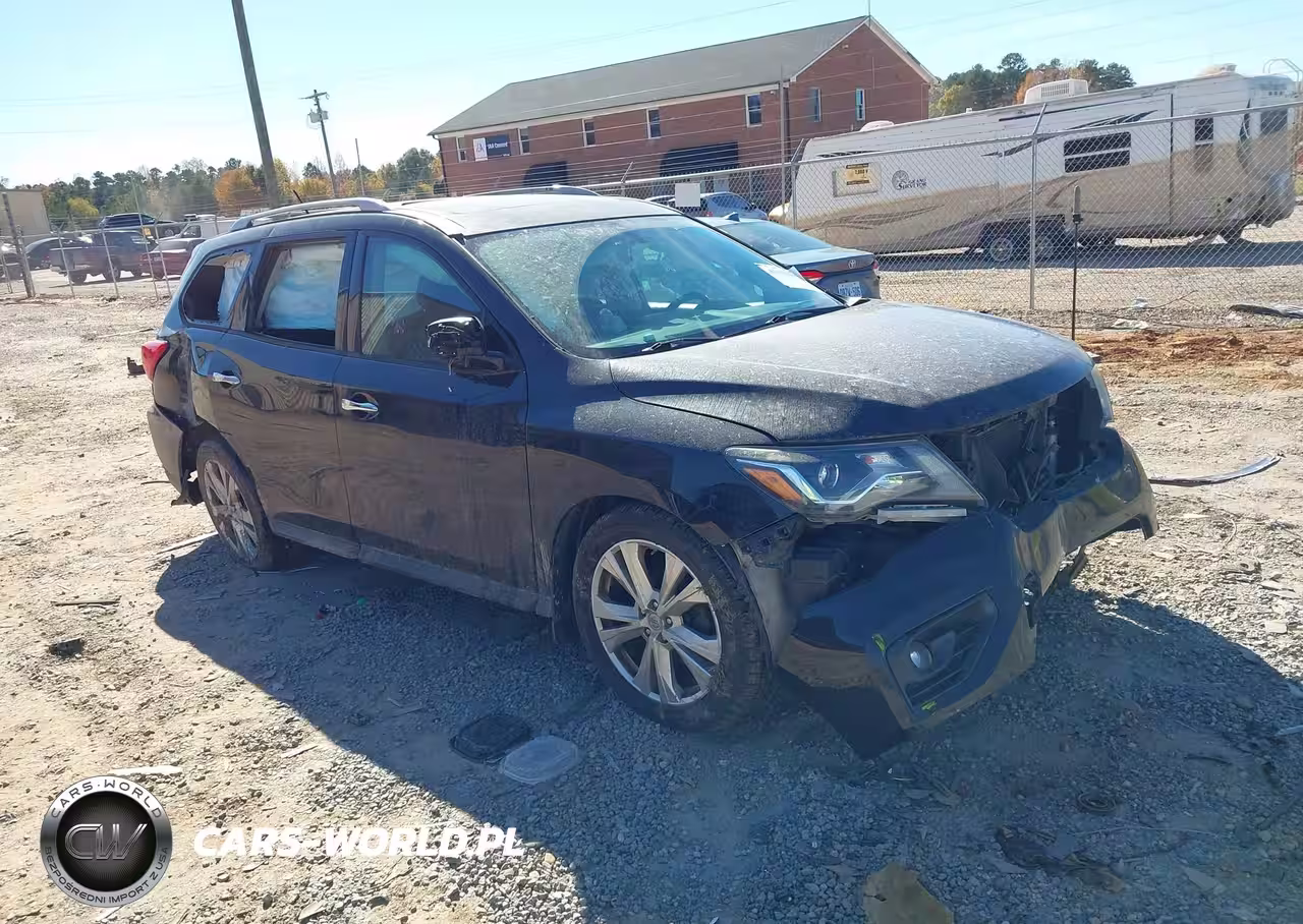 2018 Nissan Pathfinder Sl