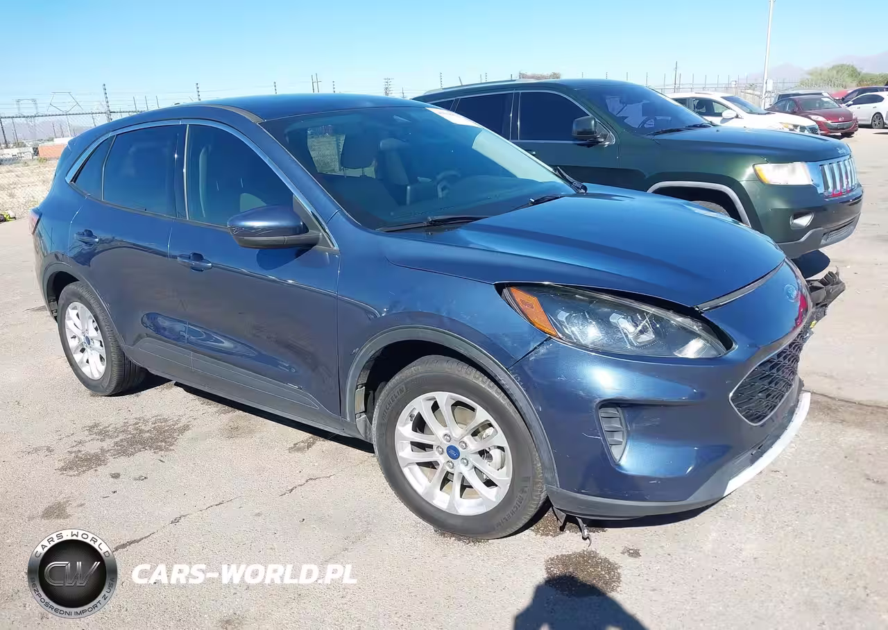 2020 Ford Escape Se