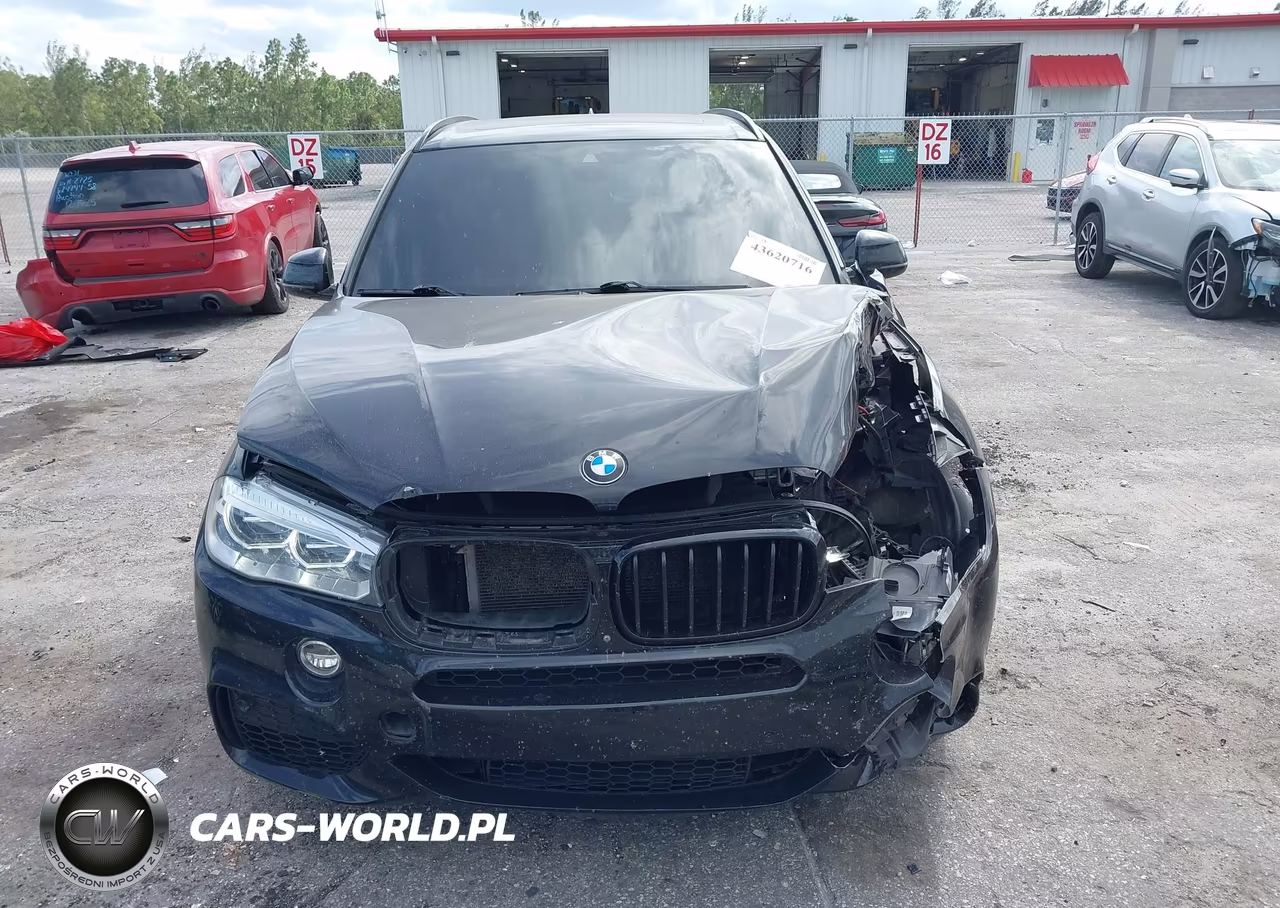 2018 BMW X5 xDrive50I VIN:5UXKR6C57J0U15034 - 6