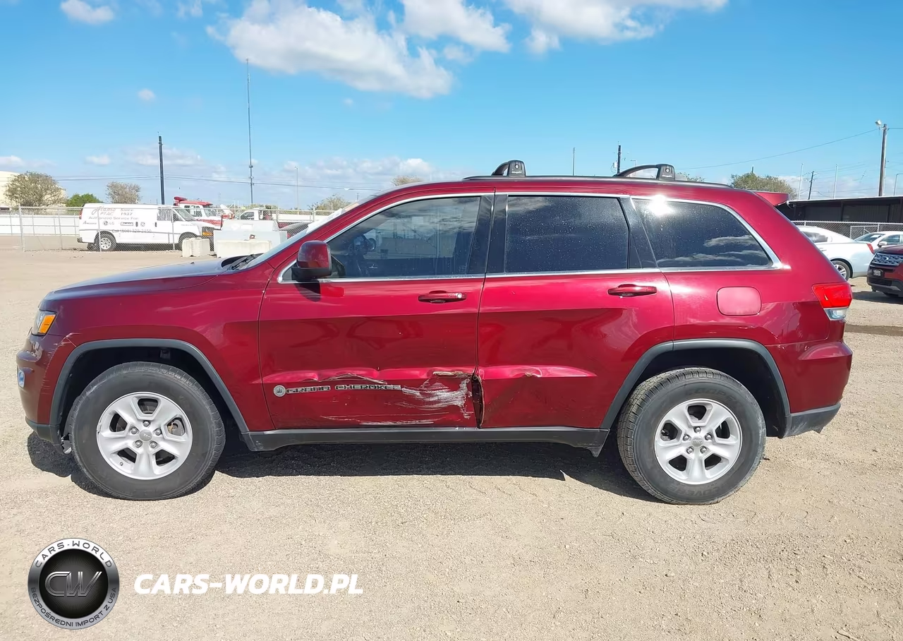 2017 Jeep Grand Cherokee Laredo 4X4 VIN:1C4RJFAG2HC964452 - 14
