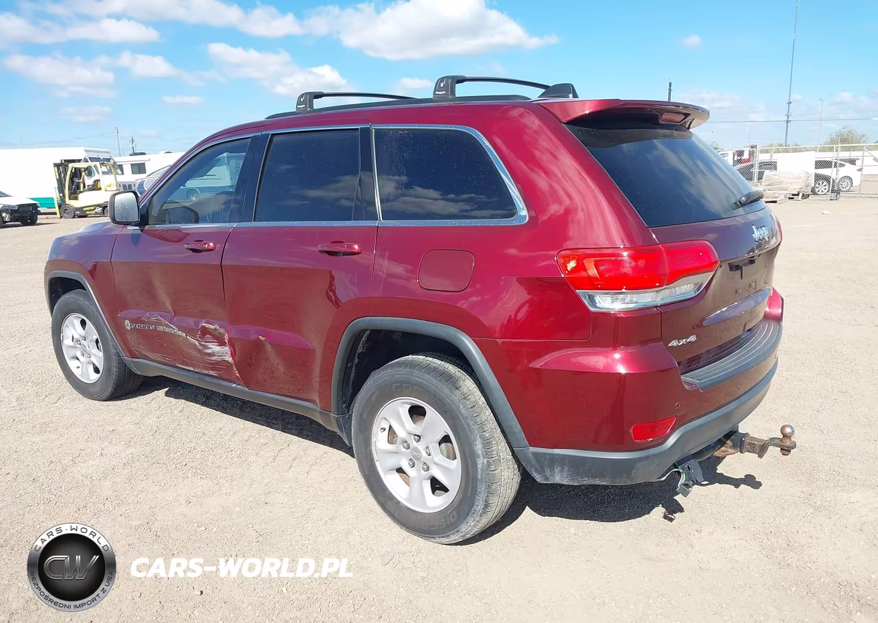 2017 Jeep Grand Cherokee Laredo 4X4 VIN:1C4RJFAG2HC964452 - 3