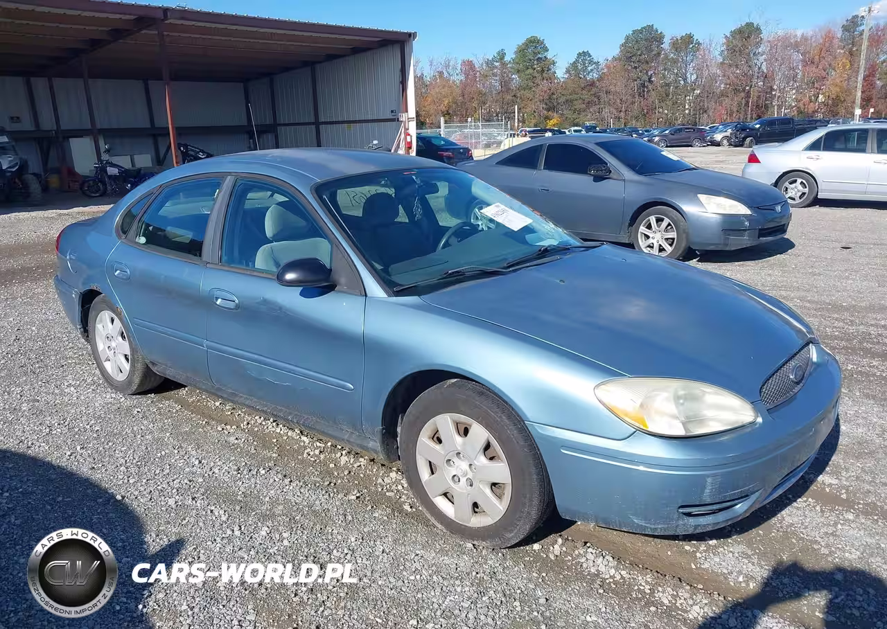 2005 Ford Taurus Se