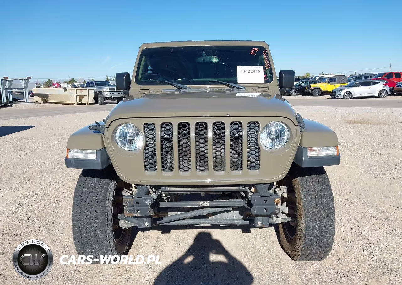 2020 Jeep Gladiator Sport S 4X4 VIN:1C6HJTAG4LL201441 - 11