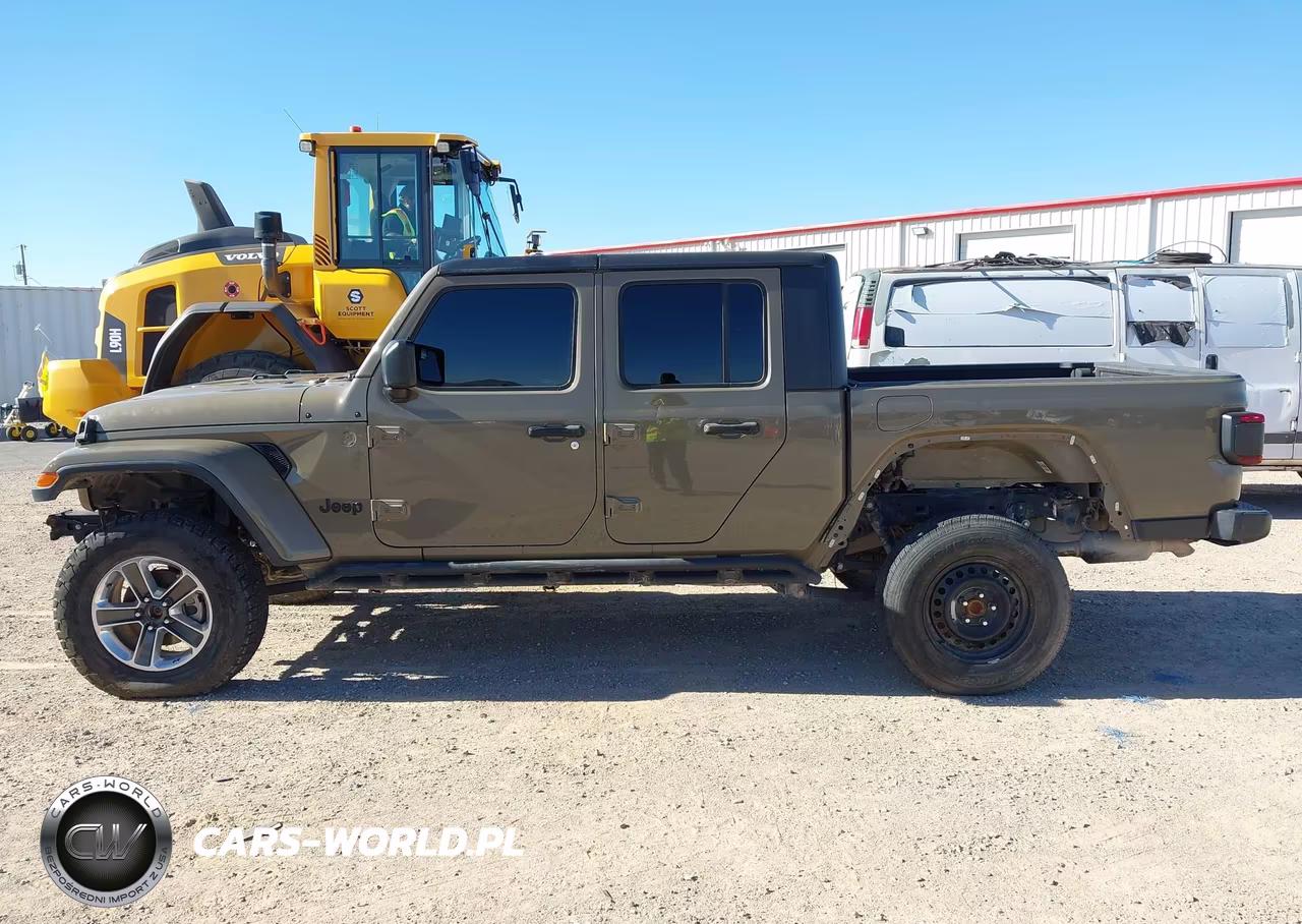 2020 Jeep Gladiator Sport S 4X4 VIN:1C6HJTAG4LL201441 - 13
