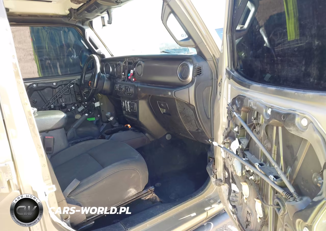 2020 Jeep Gladiator Sport S 4X4 VIN:1C6HJTAG4LL201441 - 16