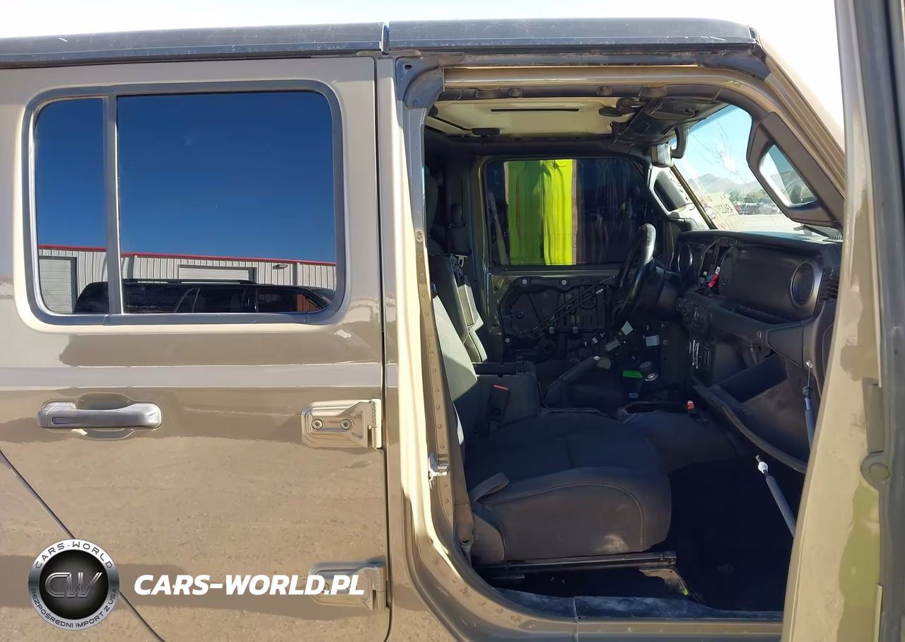 2020 Jeep Gladiator Sport S 4X4 VIN:1C6HJTAG4LL201441 - 5