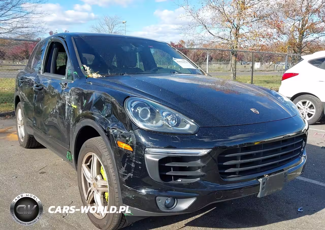 2018 Porsche Cayenne E-Hybrid S