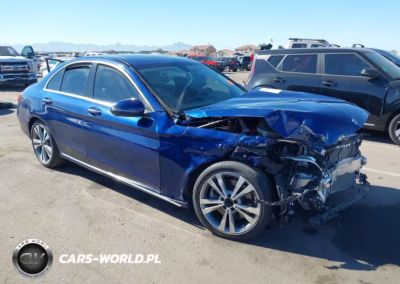 2019 Mercedes-Benz C 300
