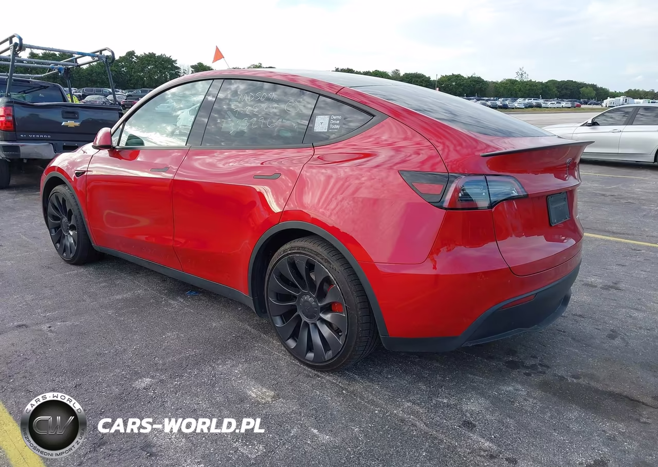 2023 Tesla Model Y Performance Dual Motor All-Wheel Drive VIN:7SAYGDEF1PF924285 - 3
