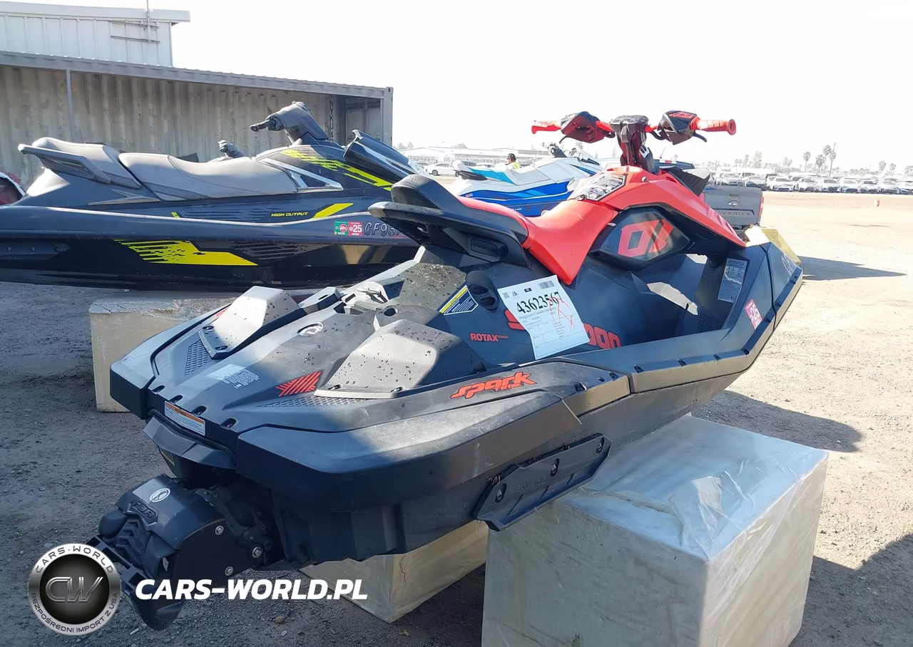 2022 Seadoo Spark VIN:YDV72215D222 - 4