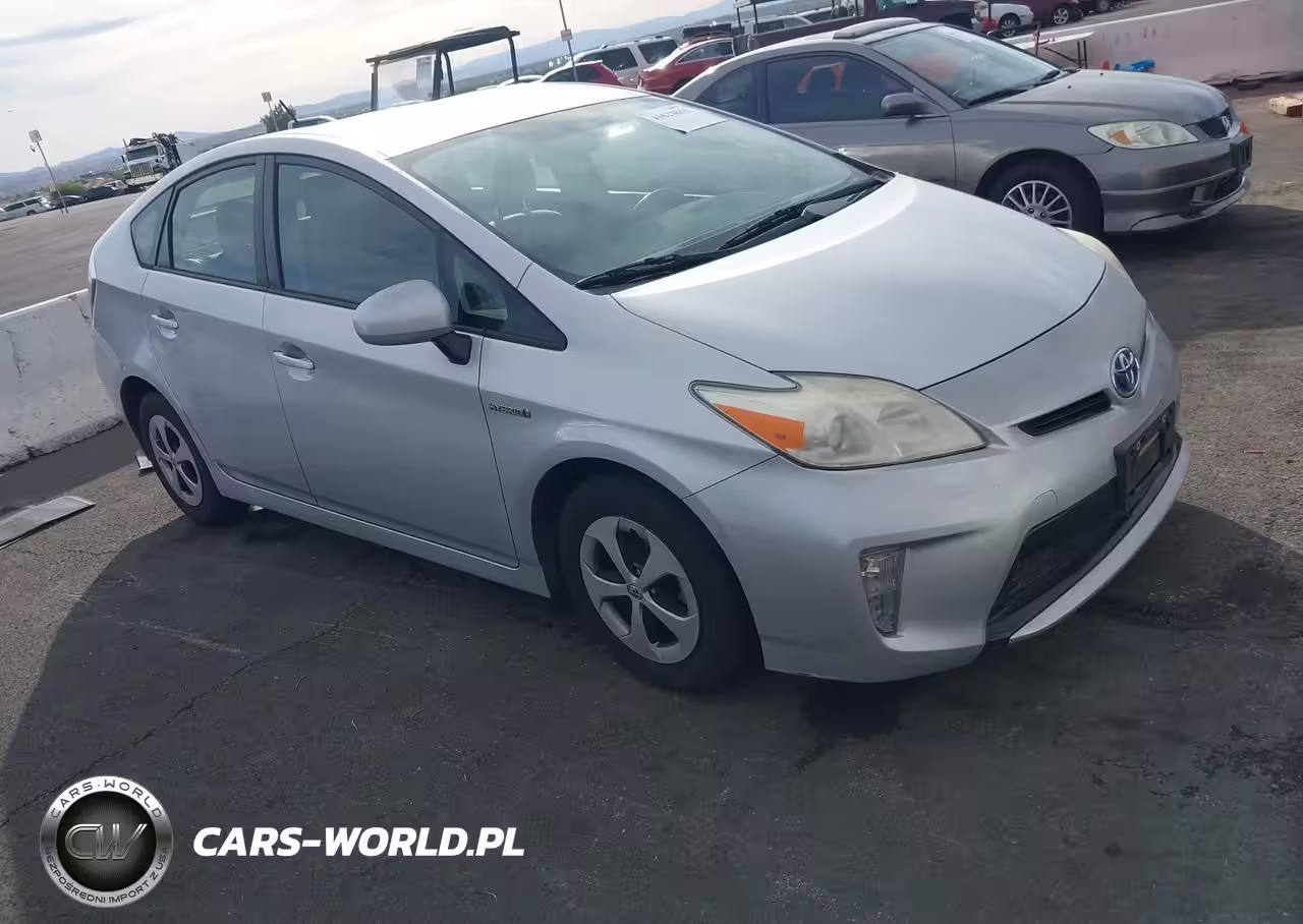 2013 Toyota Prius Two