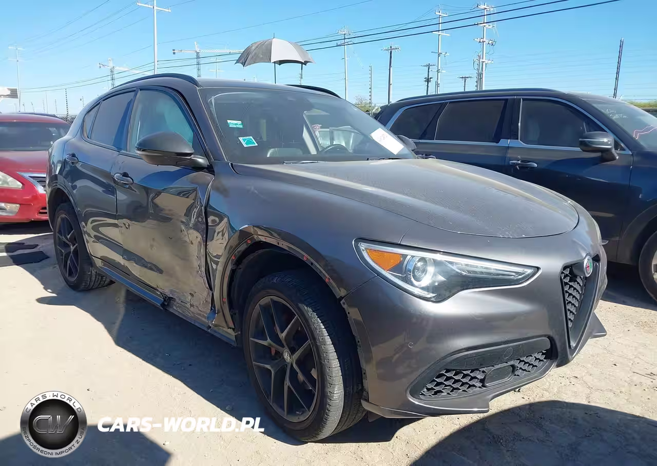 2020 Alfa Romeo Stelvio Sport Rwd