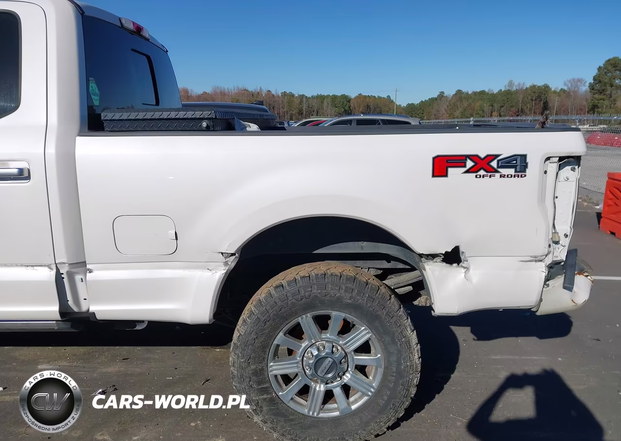 2018 Ford F-250 Limited VIN:1FT7W2BT7JEC16819 - 18