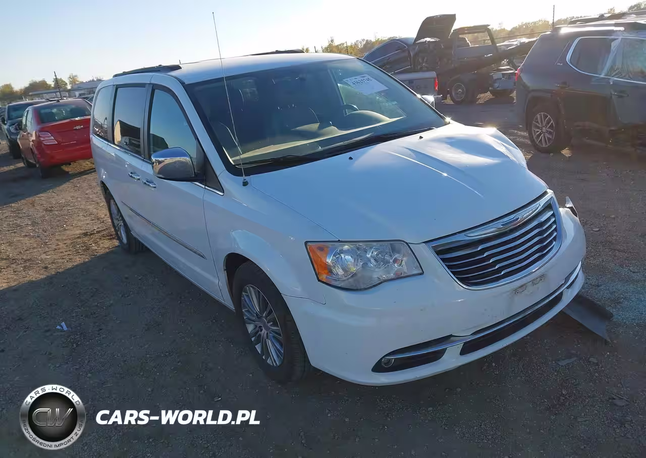 2014 Chrysler Town & Country Touring-L