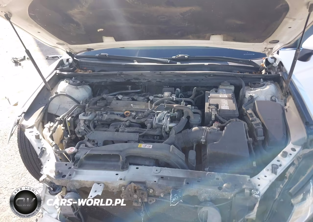 2018 Toyota Camry Le VIN:4T1B11HK6JU627924 - 10