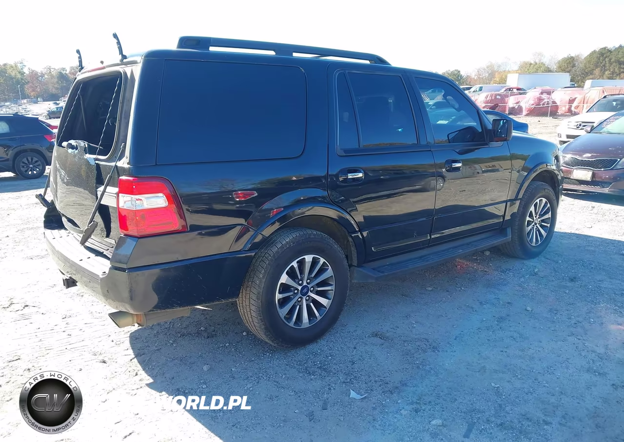 2016 Ford Expedition Xlt VIN:1FMJU1HT9GEF55938 - 4