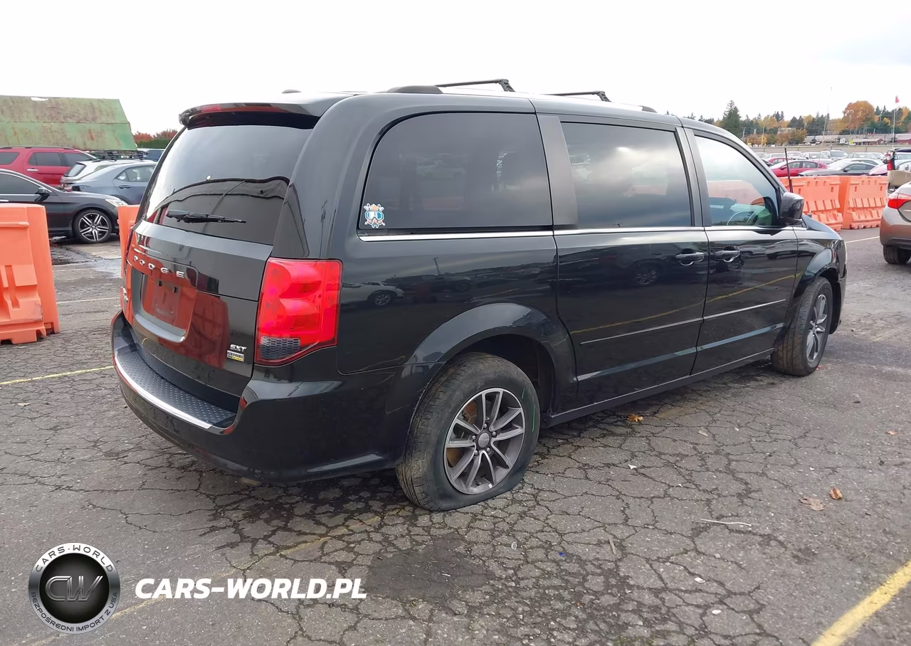2017 Dodge Grand Caravan Sxt VIN:2C4RDGCG1HR698844 - 4