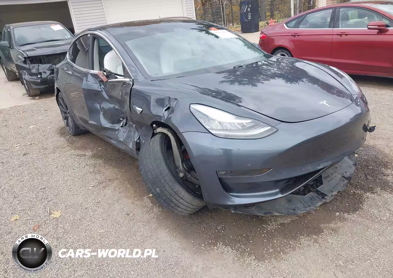 2020 Tesla Model 3 Performance