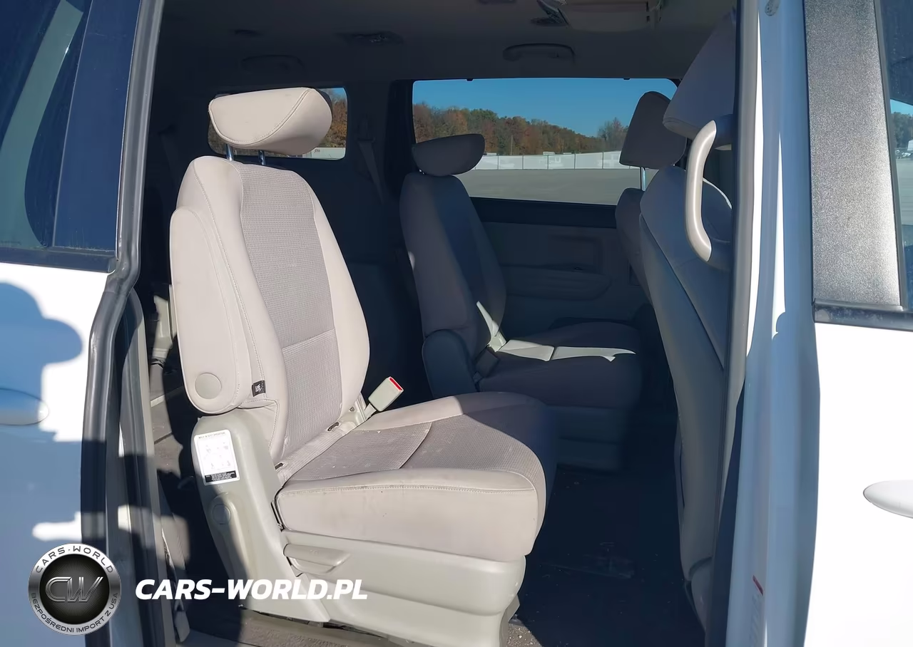 2016 Kia Sedona Lx VIN:KNDMB5C18G6188321 - 8