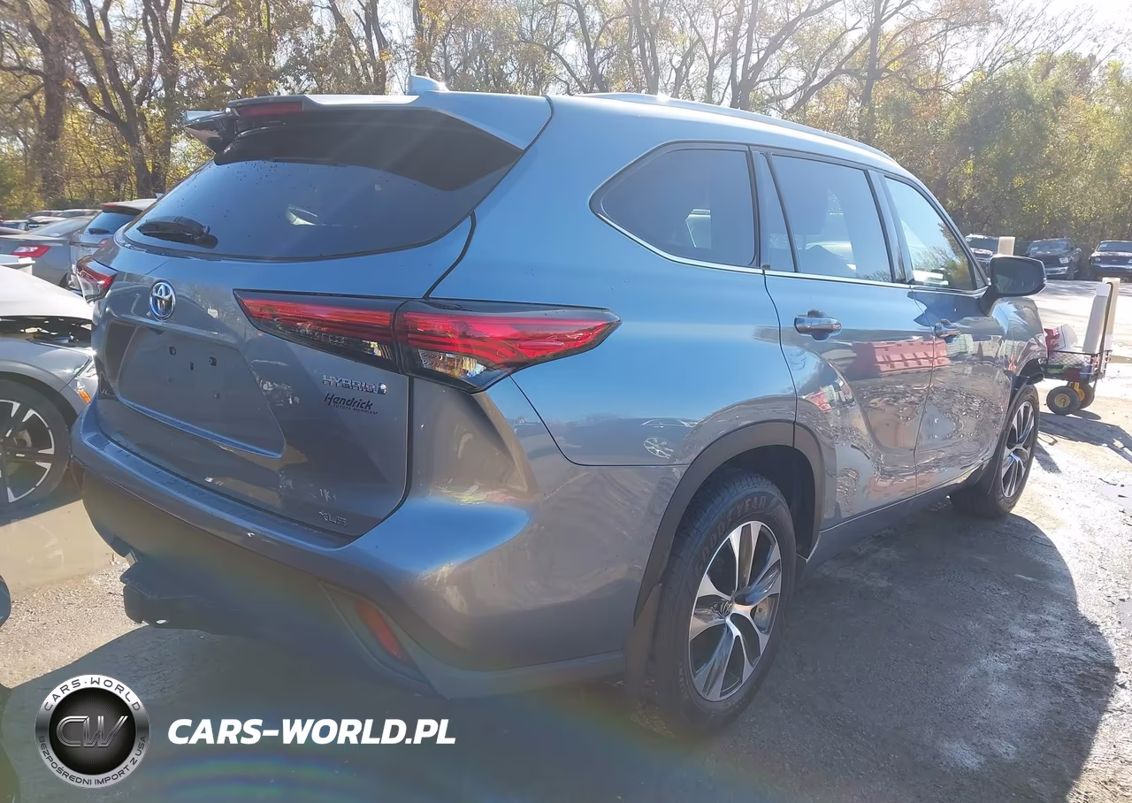2022 Toyota Highlander Hybrid Xle VIN:5TDHBRCH4NS091734 - 4