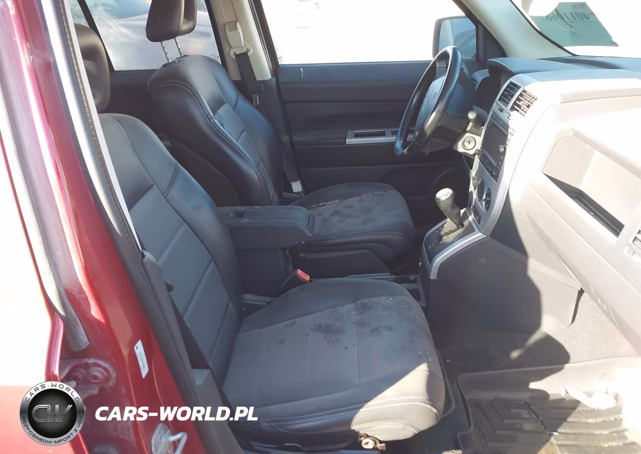 2008 Jeep Patriot Limited VIN:1J8FF48W78D639563 - 5