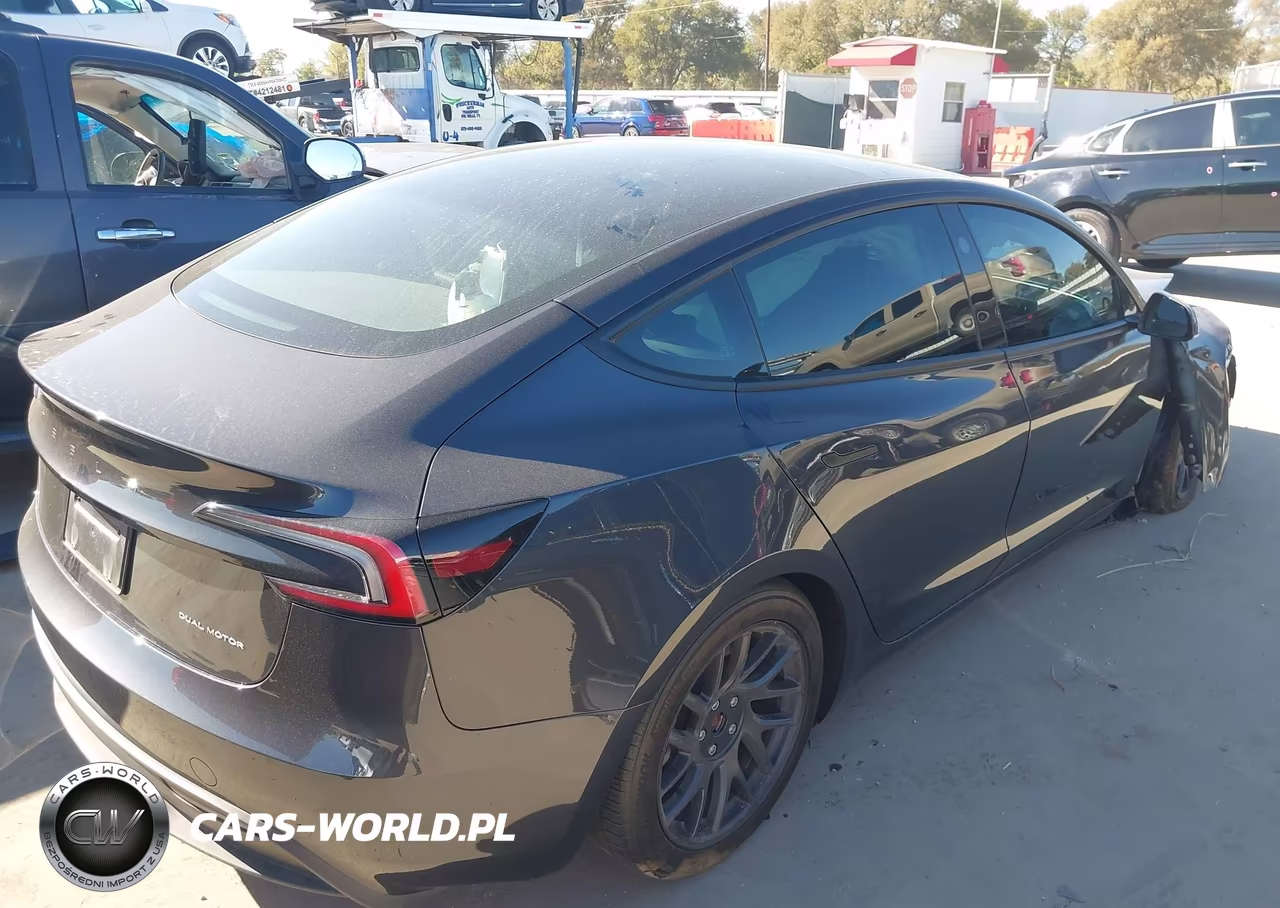 2024 Tesla Model 3 Long Range Dual Motor All-Wheel Drive VIN:5YJ3E1EB6RF728869 - 4