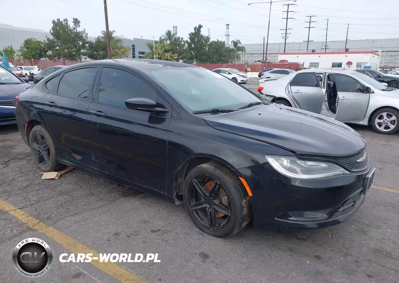 2015 Chrysler 200 S