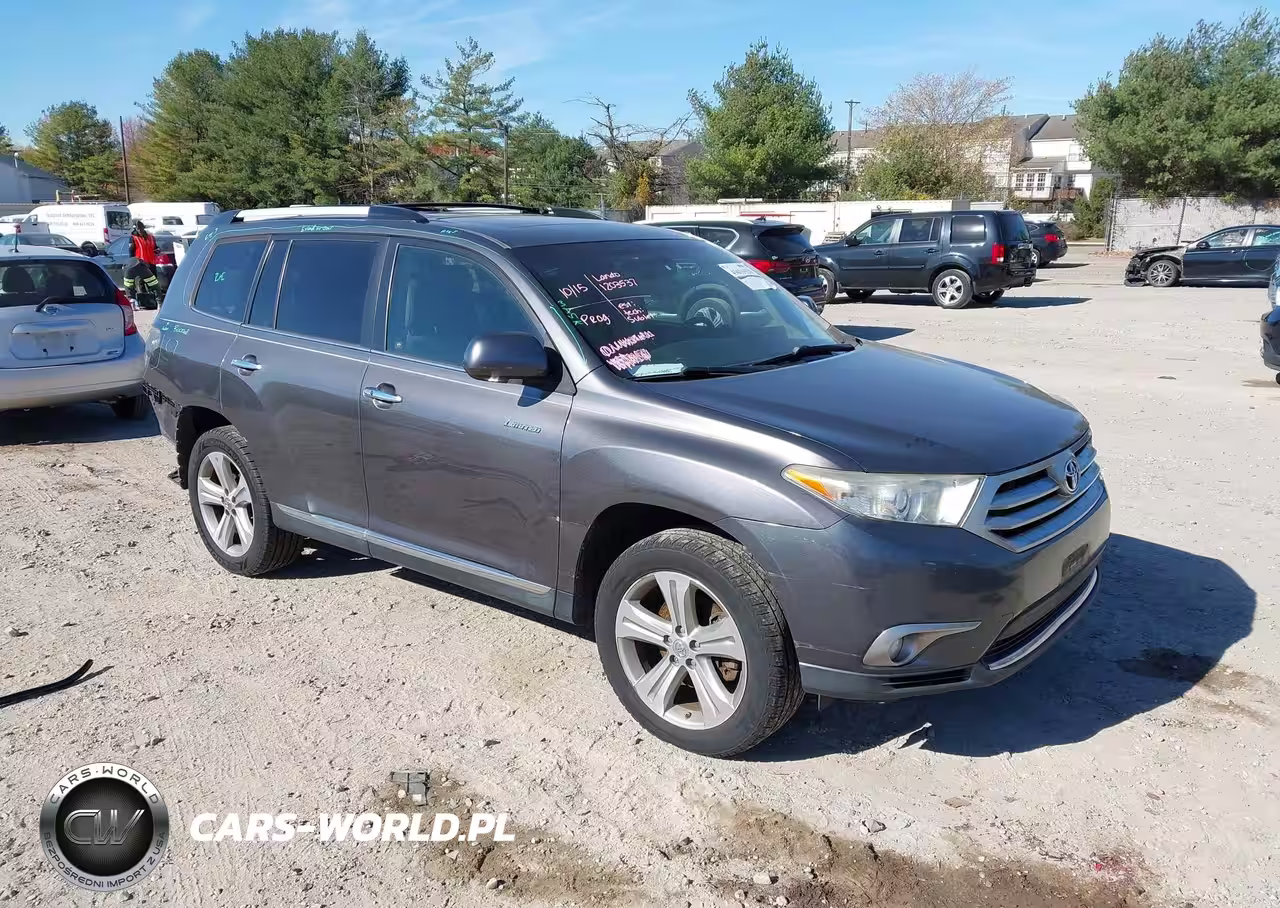 2013 Toyota Highlander Limited V6
