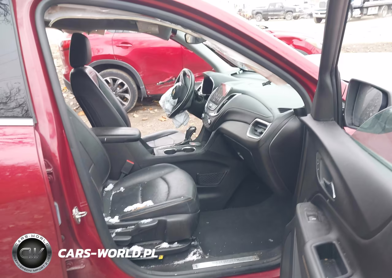 2018 Chevrolet Equinox Premier VIN:2GNAXMEV4J6346399 - 5