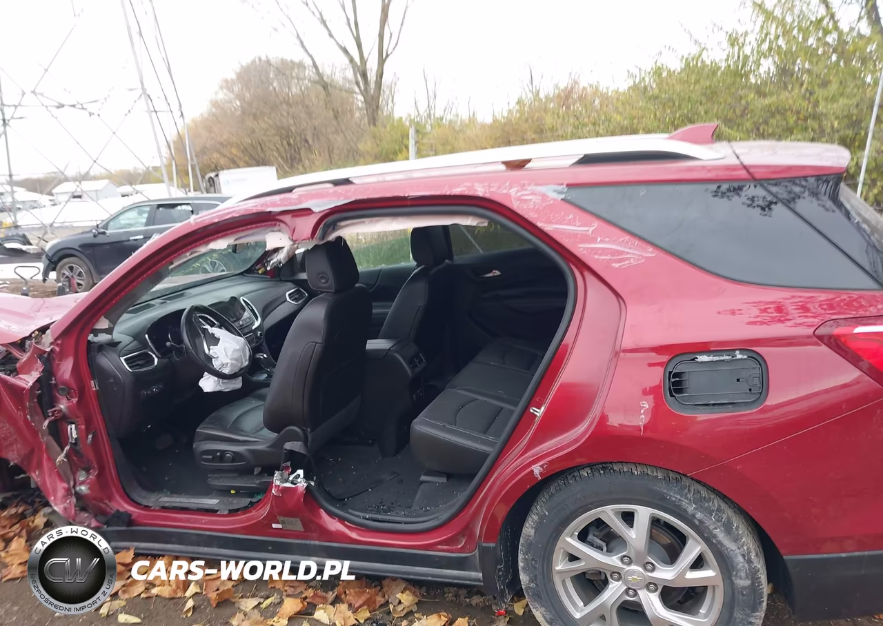 2018 Chevrolet Equinox Premier VIN:2GNAXMEV4J6346399 - 6