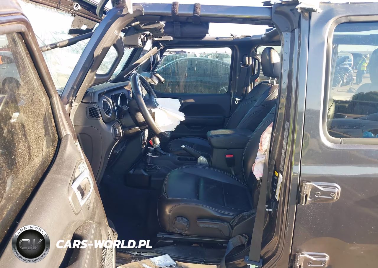 2021 Jeep Wrangler Unlimited Sahara 4X4 VIN:1C4HJXEN8MW788705 - 5
