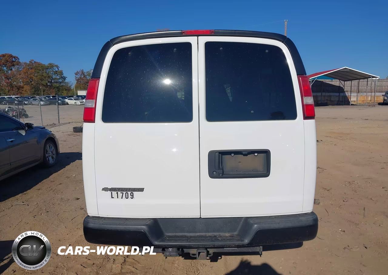 2017 Chevrolet Express 3500 Ls VIN:1GAZGNFG9H1183661 - 16