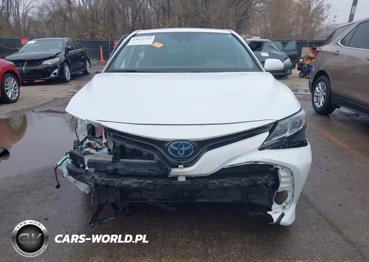 2020 Toyota Camry Le Hybrid VIN:4T1C31AK0LU533761 - 13