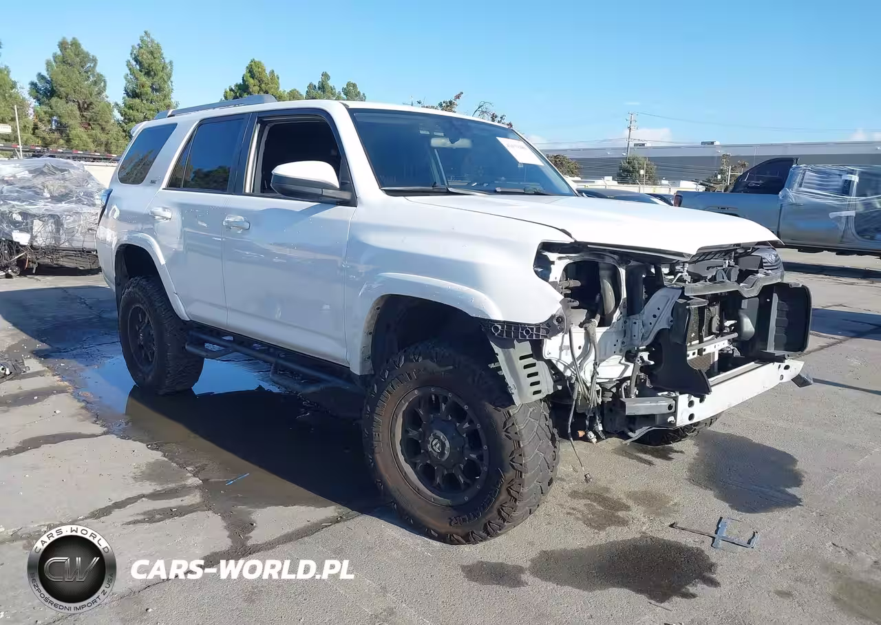 2014 Toyota 4Runner Sr5