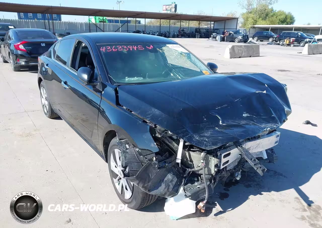 2025 Nissan Altima S Fwd