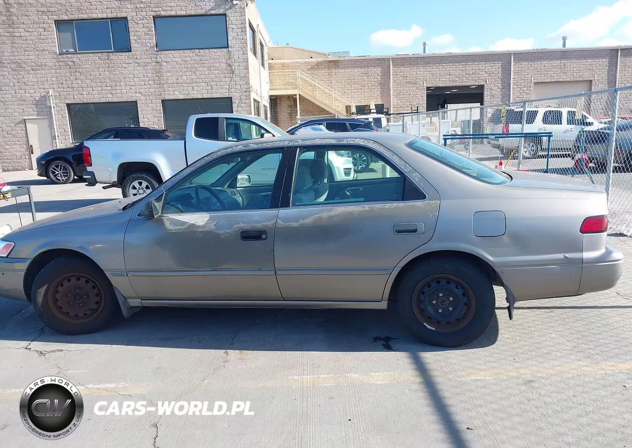 1999 Toyota Camry Le VIN:4T1BG28K0XU520753 - 14