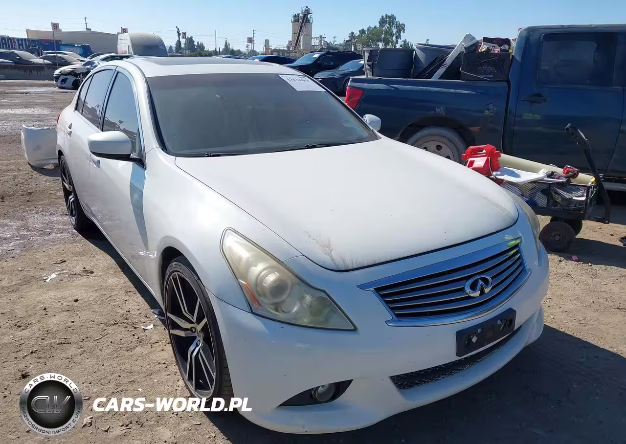 2010 Infiniti G37 Journey