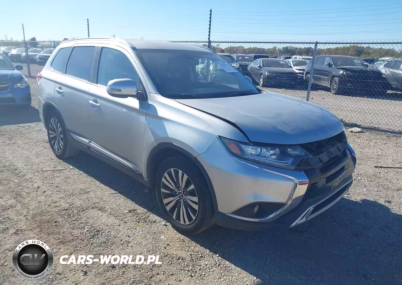 2019 Mitsubishi Outlander Sel